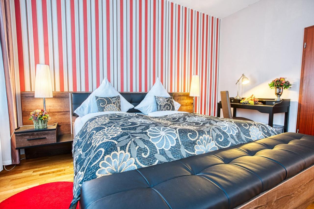 Suiten Hotel Dependance Laterne バーデン＝バーデン エクステリア 写真
